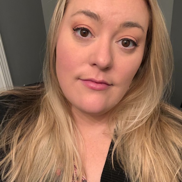 Meet your Posher, Heather - Picture 1 of 1